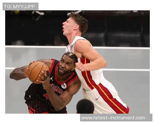 2011年NBA季后赛热火与公牛的激烈对决回顾与分析