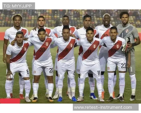 世预赛精彩对决秘鲁与智利争夺晋级名额的激烈战斗